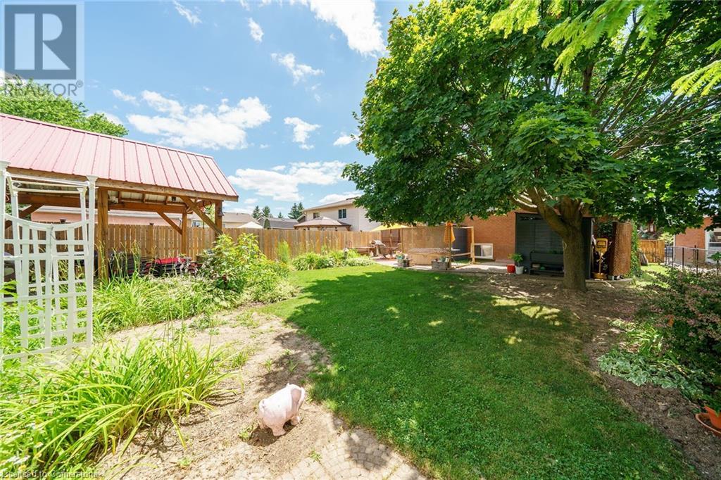Photo 42 of 25 Country Club Road, Cayuga ON