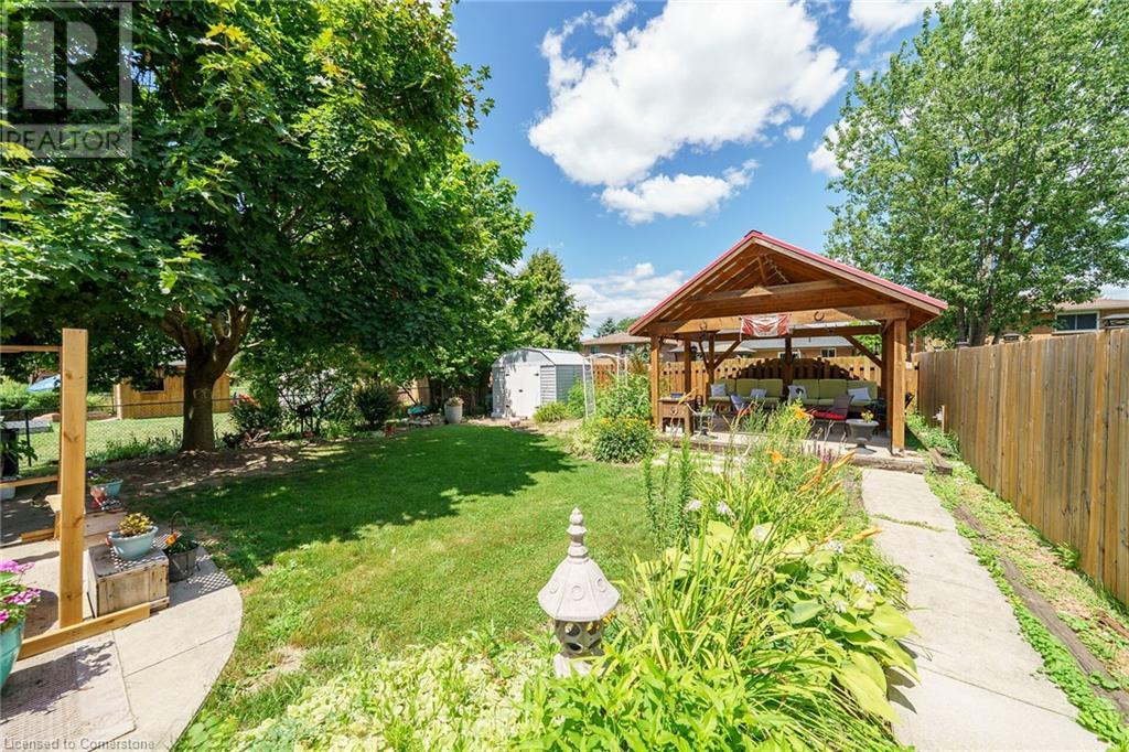 Photo 45 of 25 Country Club Road, Cayuga ON