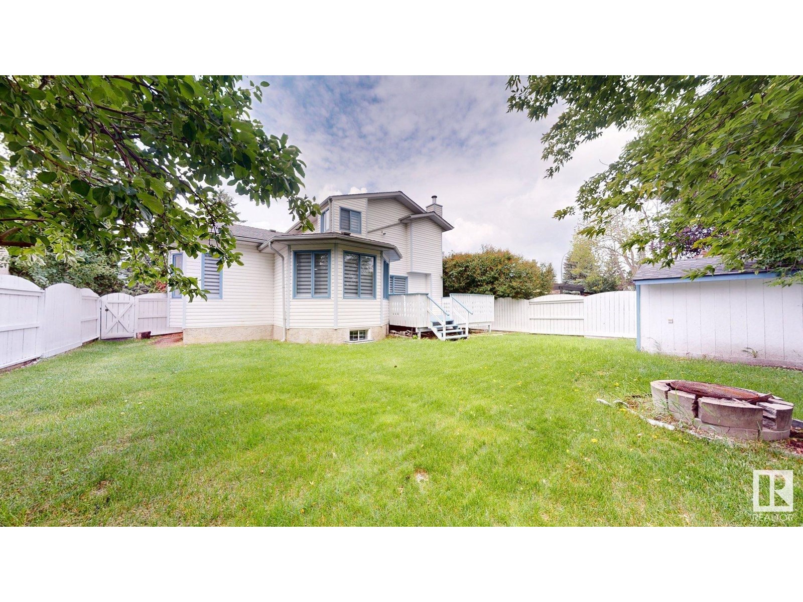Photo 41 of 1415 49 A St Nw, Edmonton AB