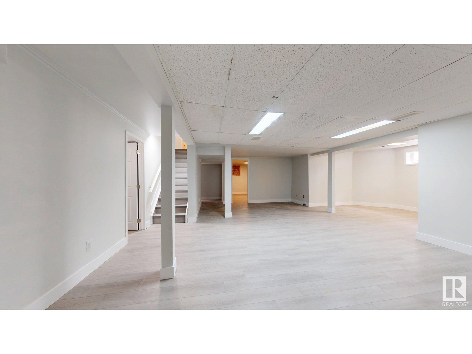 Photo 36 of 1415 49 A St Nw, Edmonton AB