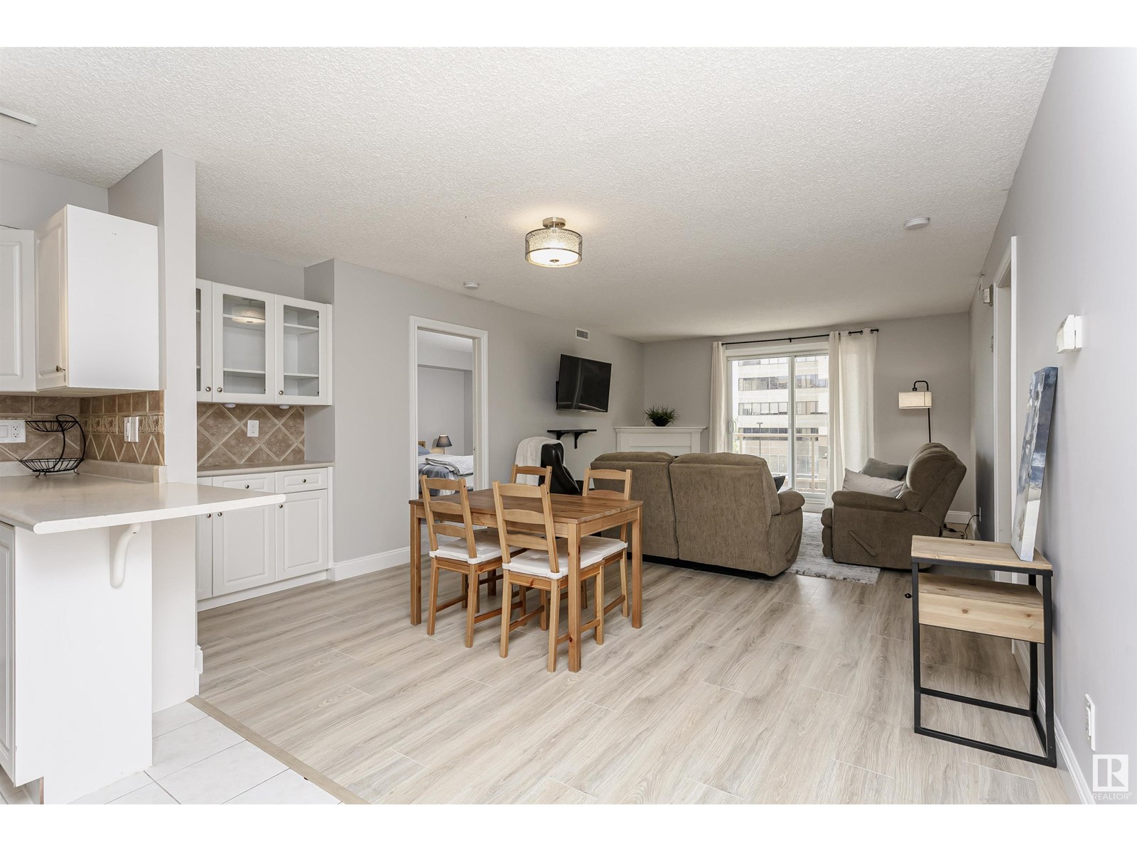 Photo 39 of 202 9741 110 St Nw, Edmonton AB