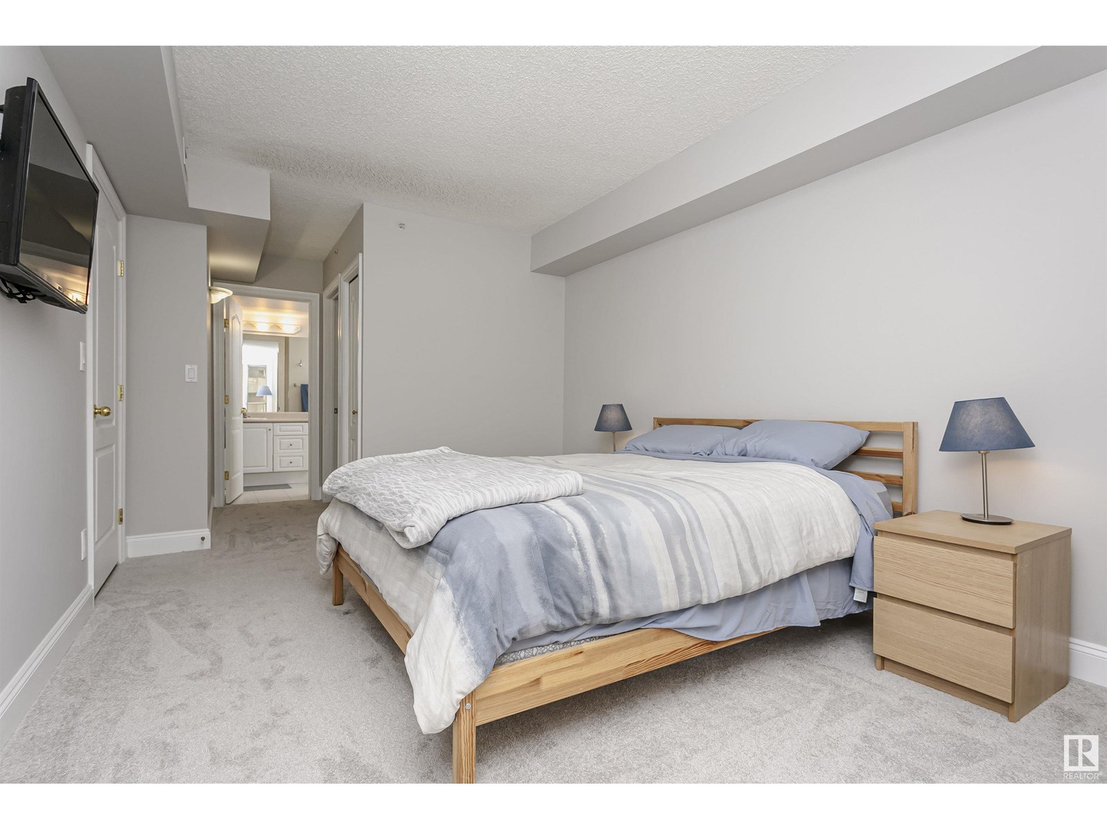 Photo 46 of 202 9741 110 St Nw, Edmonton AB
