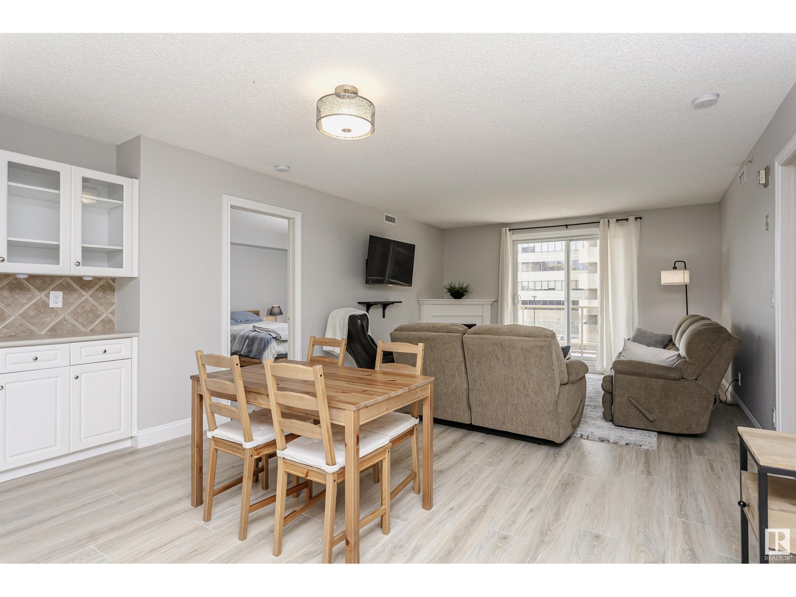 Photo 50 of 202 9741 110 St Nw, Edmonton AB