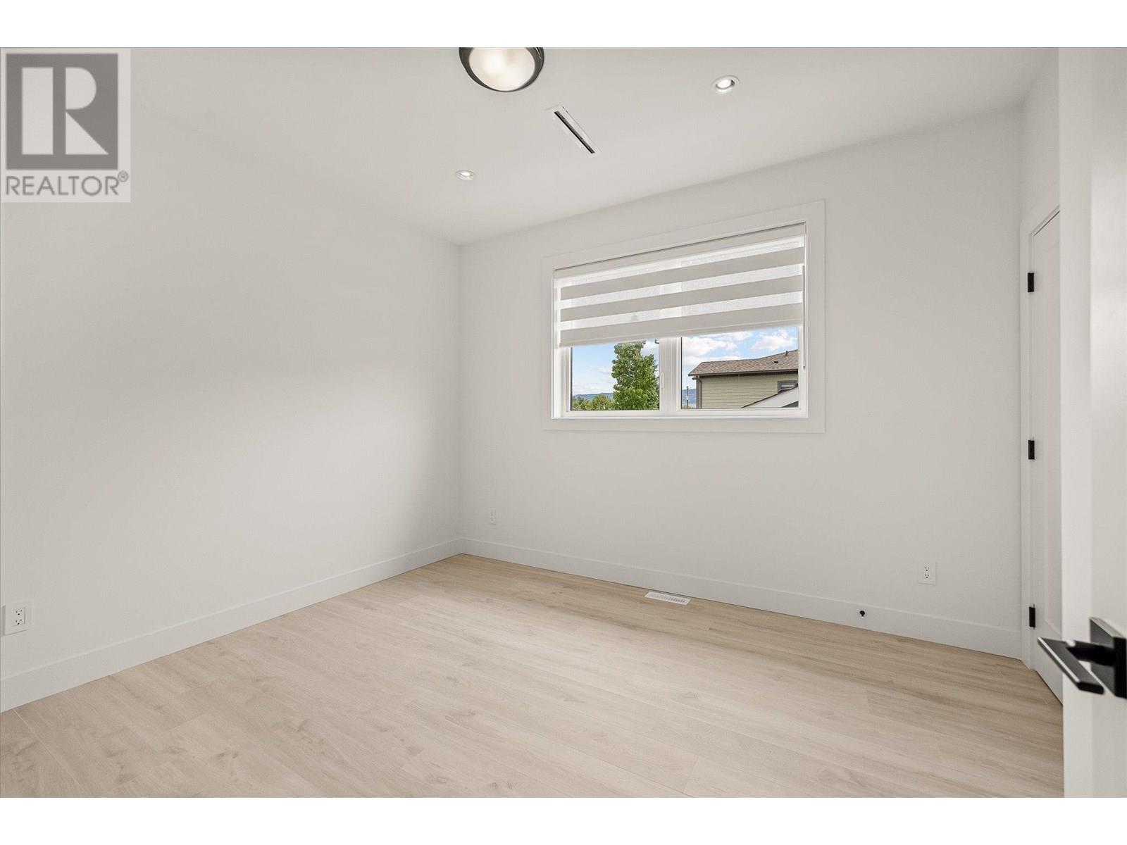 1 840 Grenfell Avenue, Kelowna