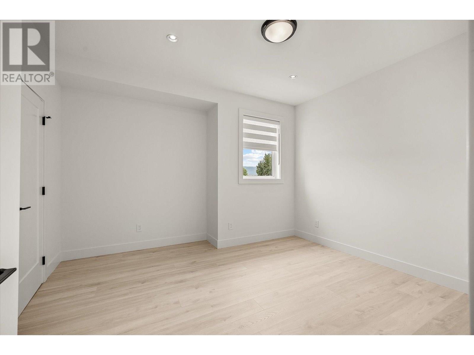 1 840 Grenfell Avenue, Kelowna