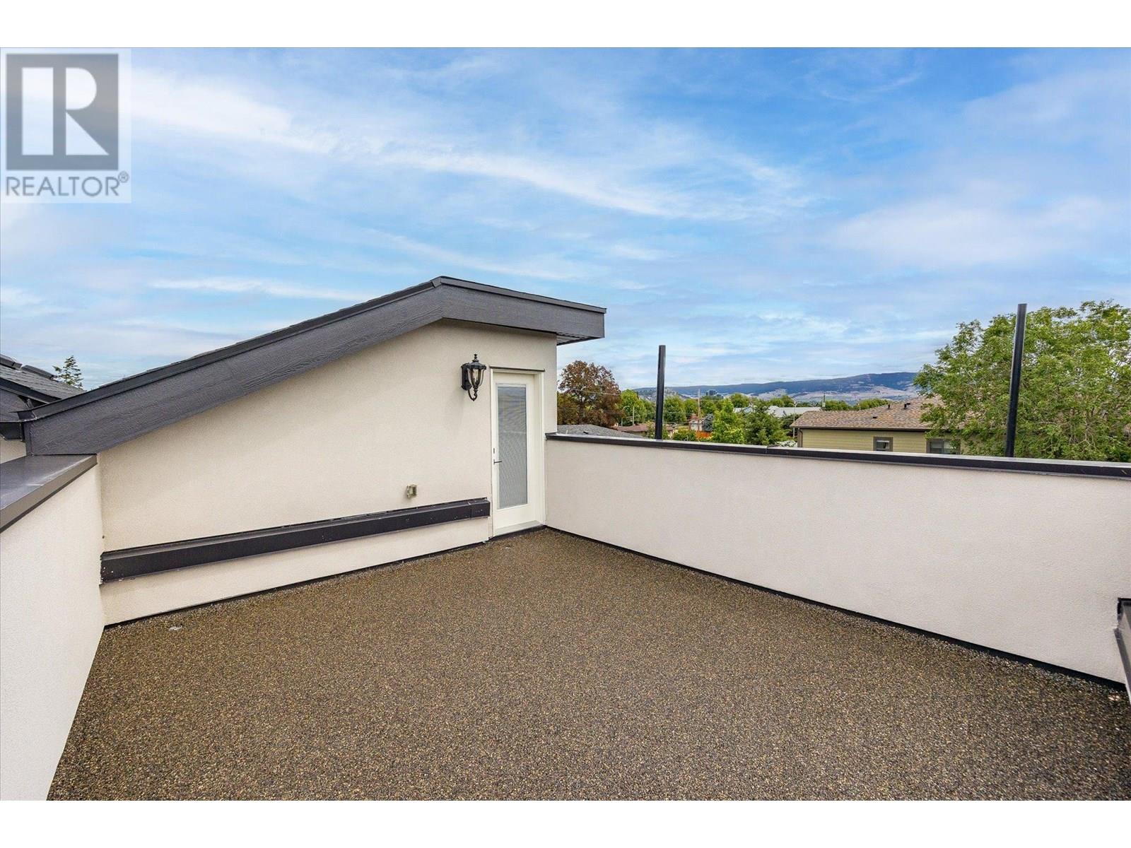 1 840 Grenfell Avenue, Kelowna