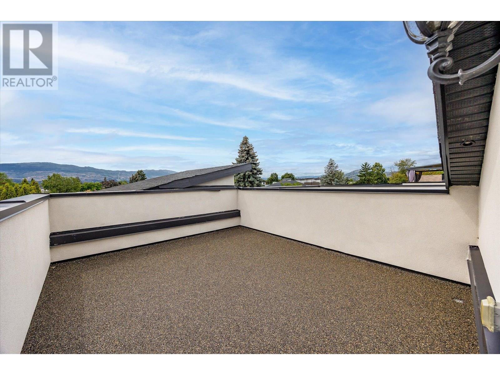 1 840 Grenfell Avenue, Kelowna