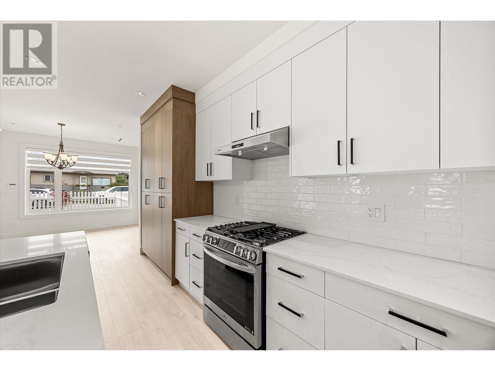 1 840 Grenfell Avenue, Kelowna