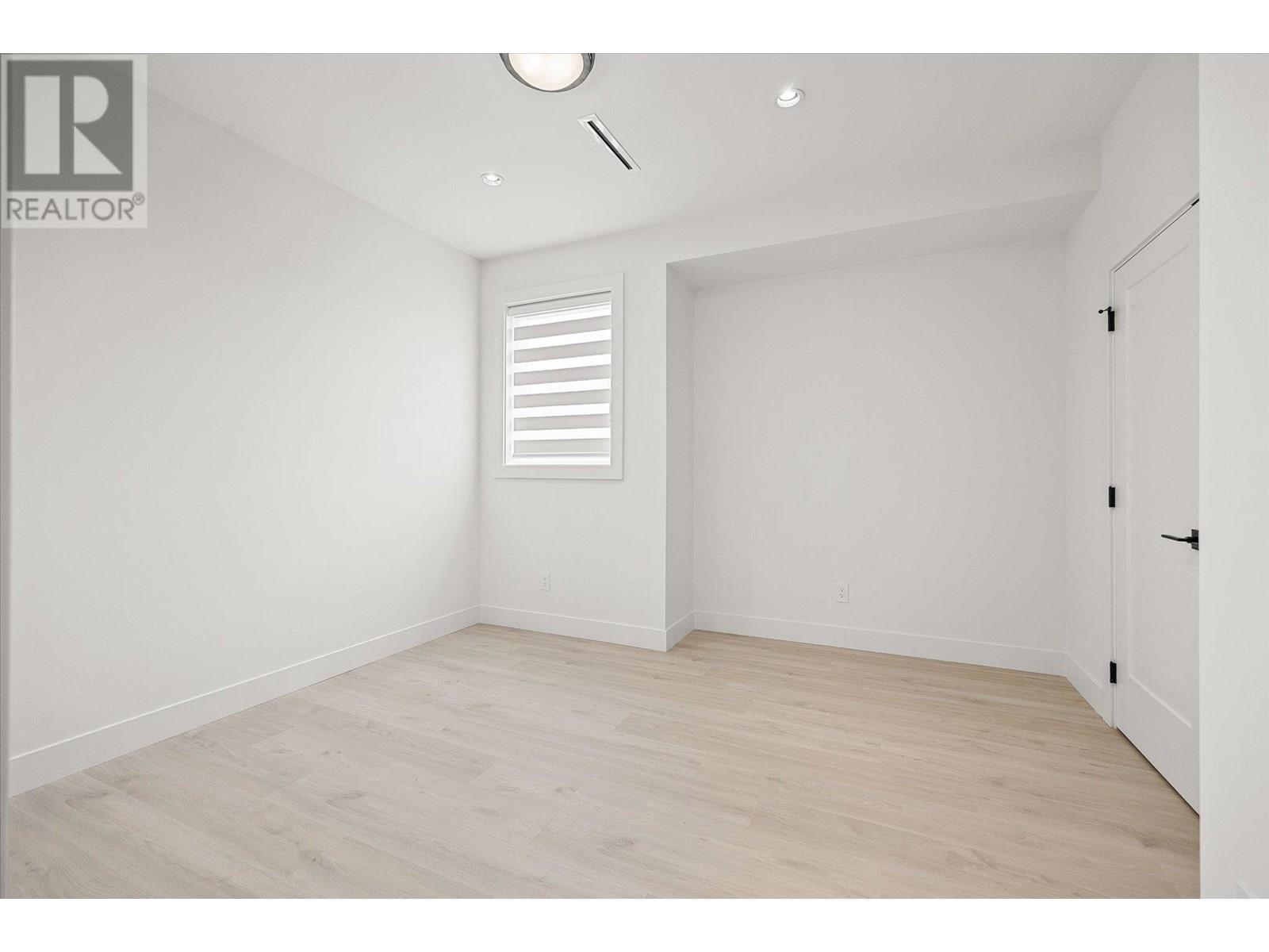 3 840 Grenfell Avenue, Kelowna