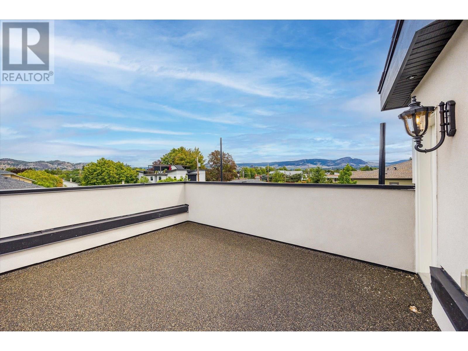 3 840 Grenfell Avenue, Kelowna
