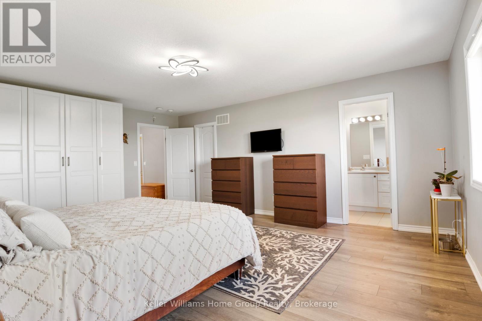 Photo 22 of 115 Courtney Street, Centre Wellington ON