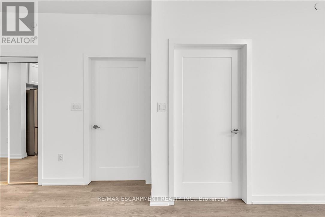 Photo 43 of 335 10 Mallard Trail, Hamilton ON