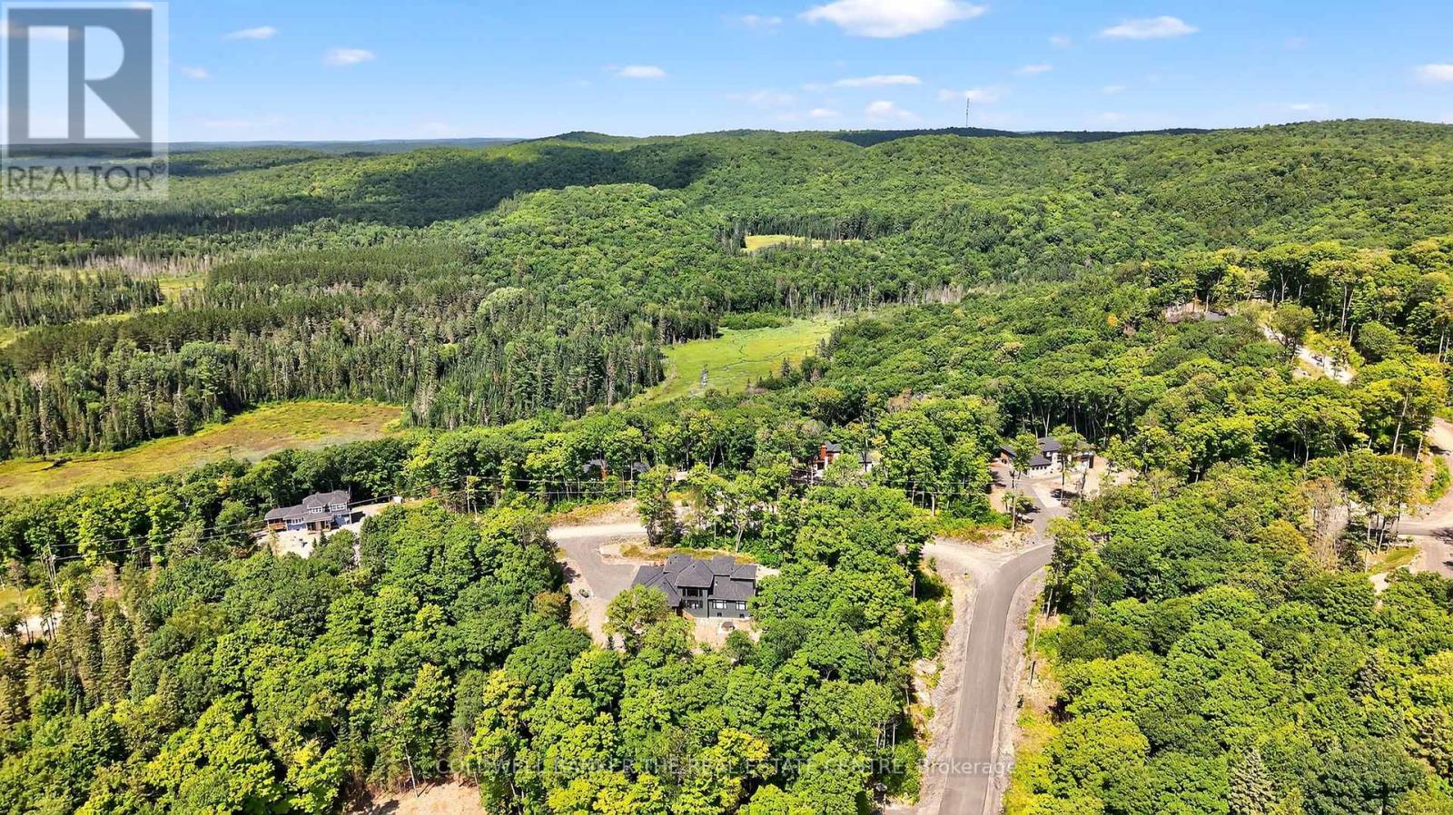 Photo 19 of 1008 Kingsridge Court, Lake Of Bays ON