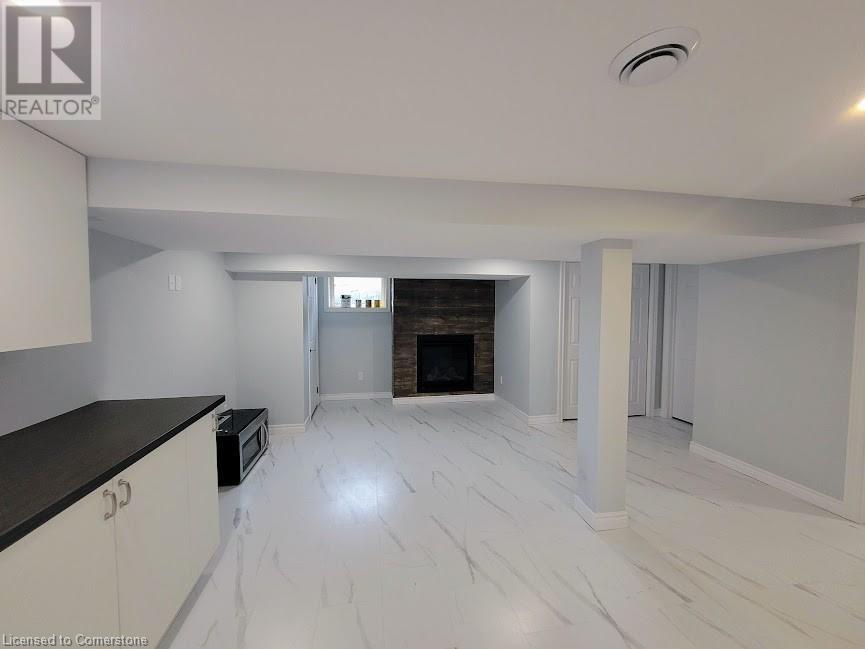 Photo 23 of 6476 Maranda Street, Niagara Falls ON