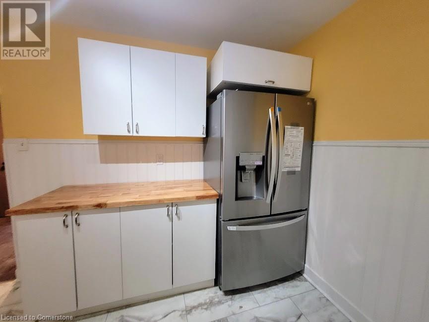 Photo 11 of 6476 Maranda Street, Niagara Falls ON