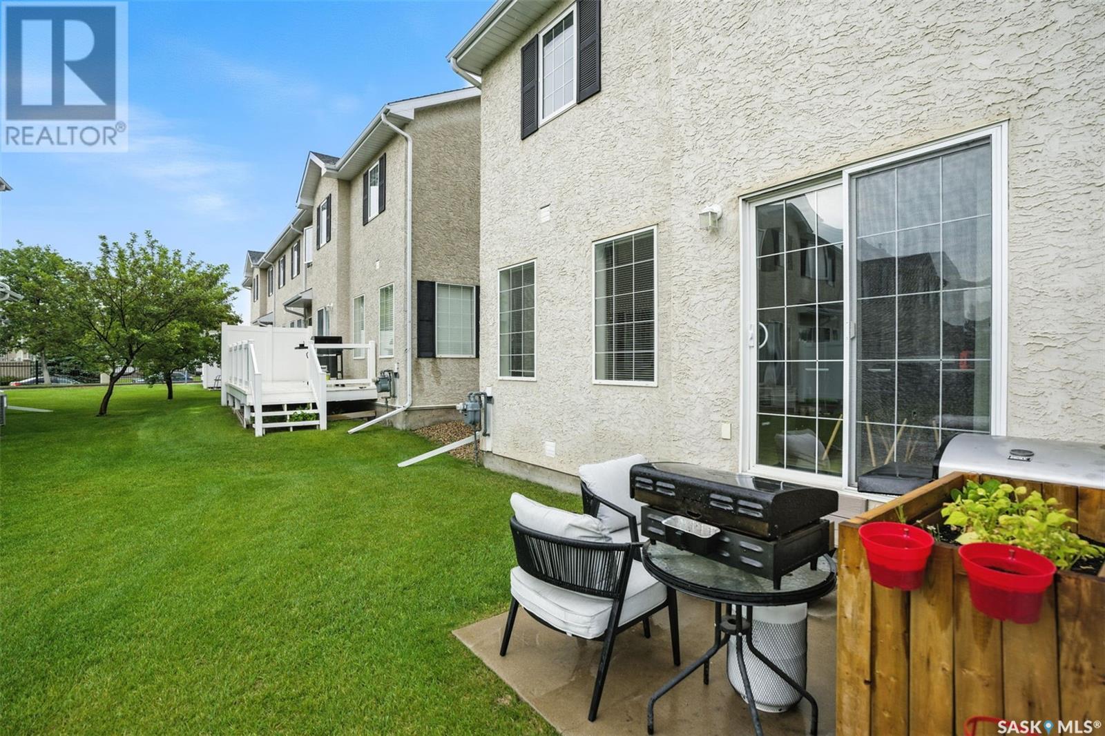 Photo 7 of 28 110 Banyan Crescent, Saskatoon SK