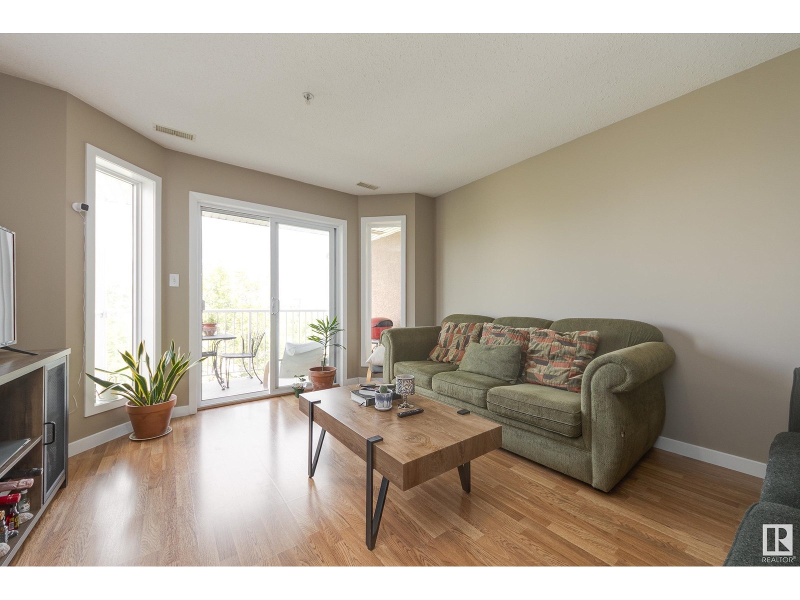 Photo 8 of 314 4312 139 Av Nw, Edmonton AB