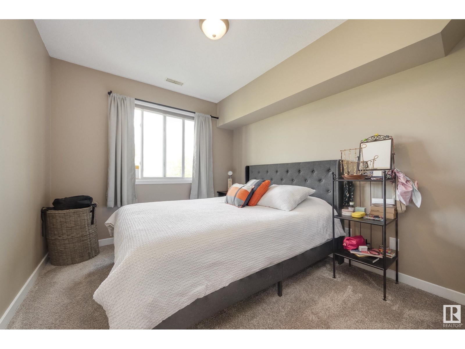 Photo 25 of 314 4312 139 Av Nw, Edmonton AB