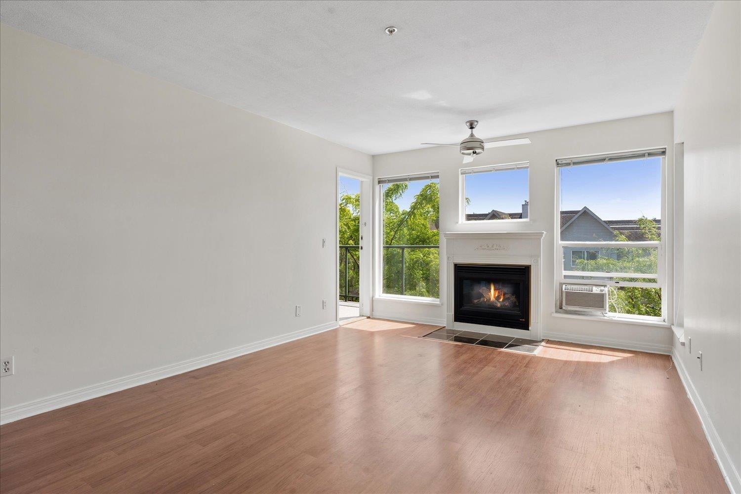 Photo 5 of 406 33728 King Road, Abbotsford BC