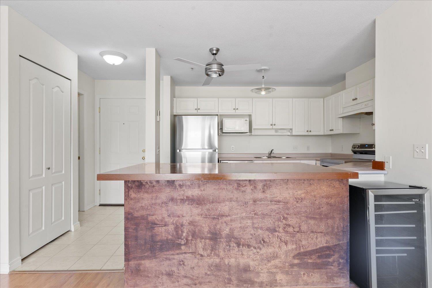Photo 13 of 406 33728 King Road, Abbotsford BC