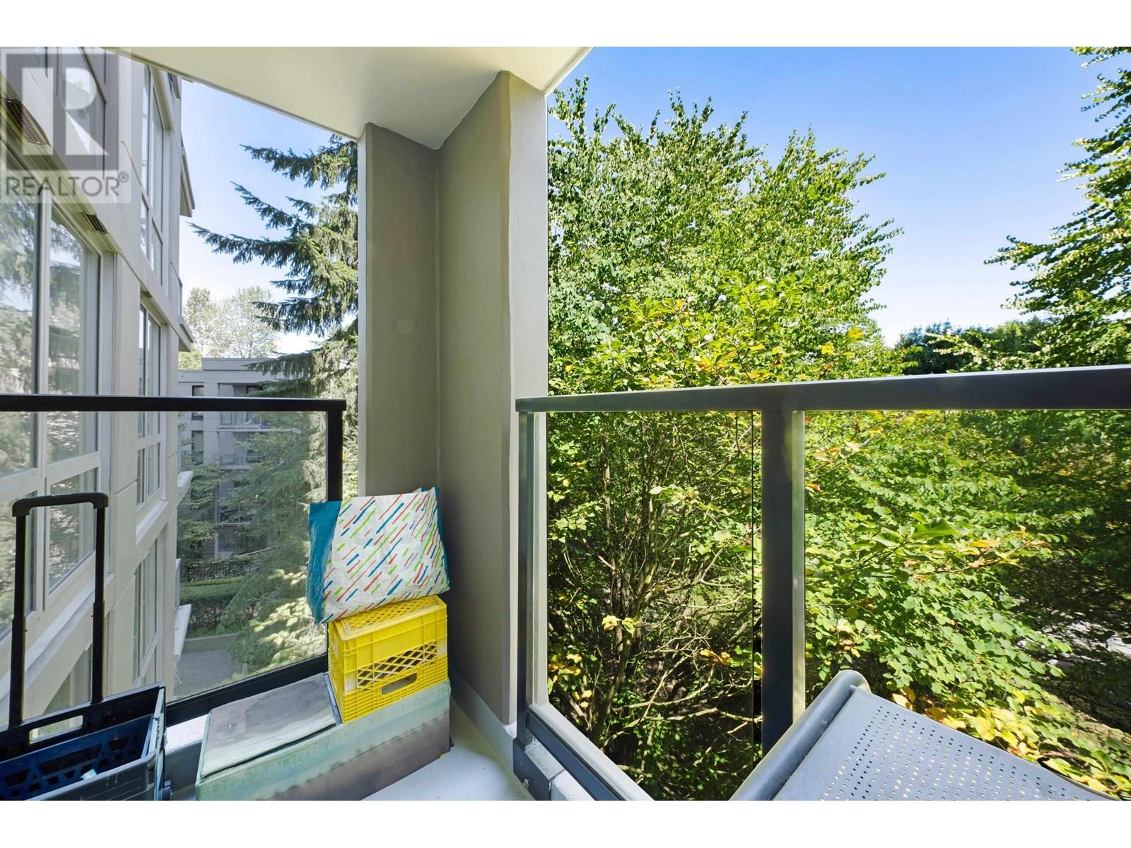 Photo 25 of 403 3663 Crowley Drive, Vancouver BC