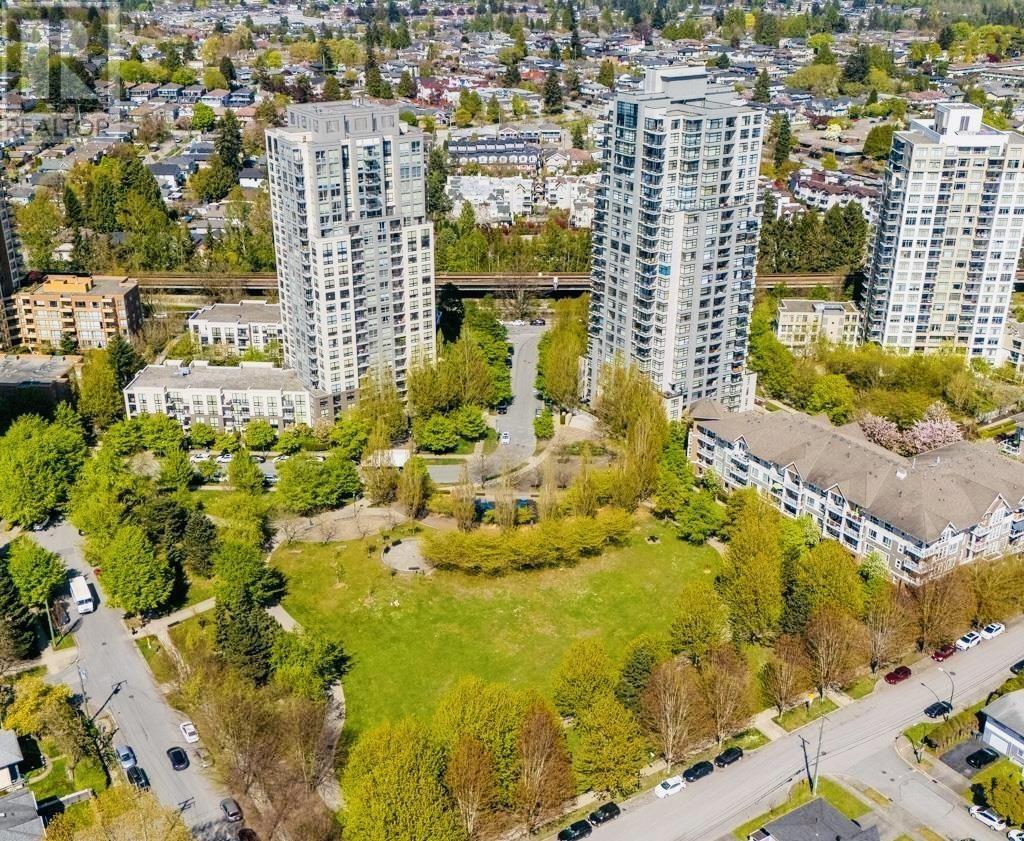 Photo 39 of 403 3663 Crowley Drive, Vancouver BC
