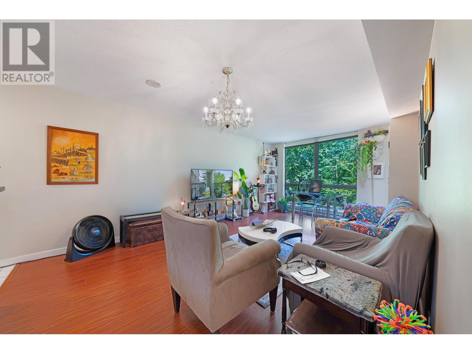Photo 6 of 403 3663 Crowley Drive, Vancouver BC