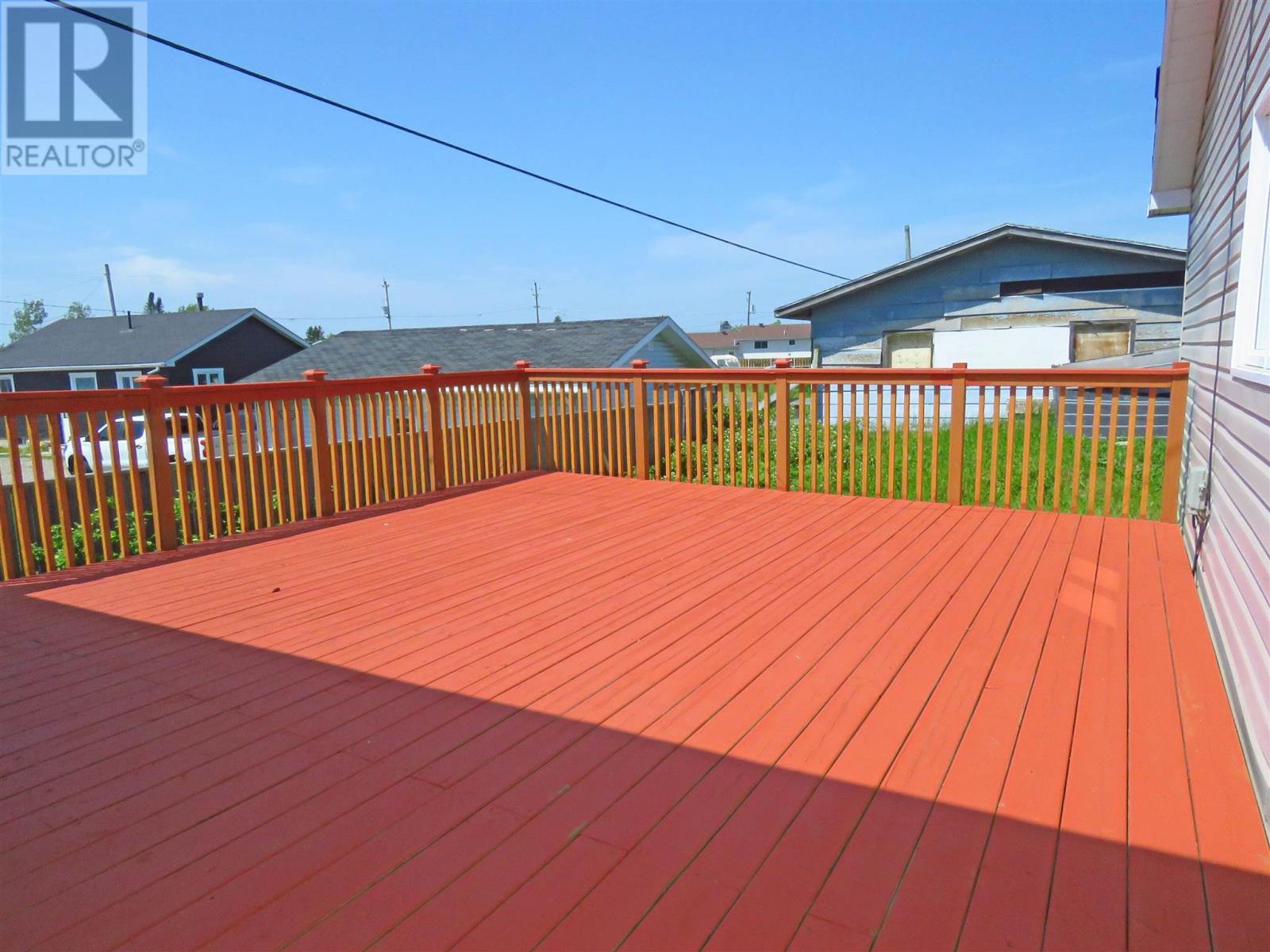 Photo 39 of 120 Dieppe Rd, Longlac ON