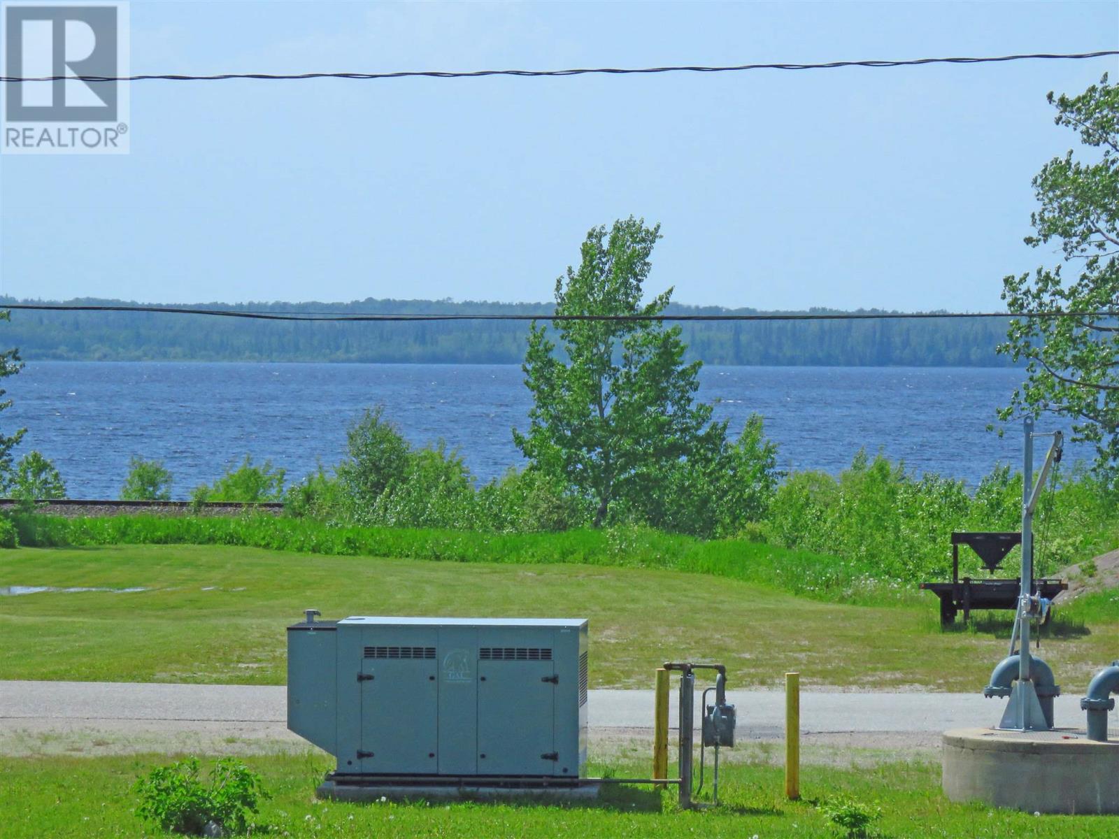 Photo 43 of 120 Dieppe Rd, Longlac ON
