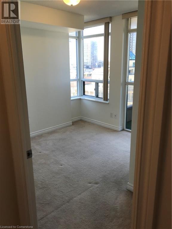 Photo 8 of 3888 Duke Of York Boulevard Unit 834, Mississauga ON