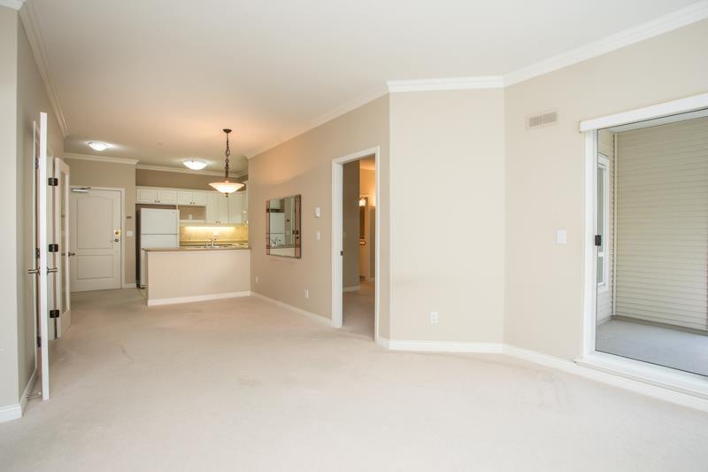 Photo 14 of 201 1685 152 A Street, Surrey BC