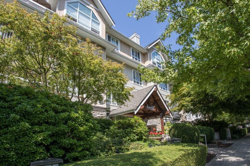 Photo 5 of 201 1685 152 A Street, Surrey BC