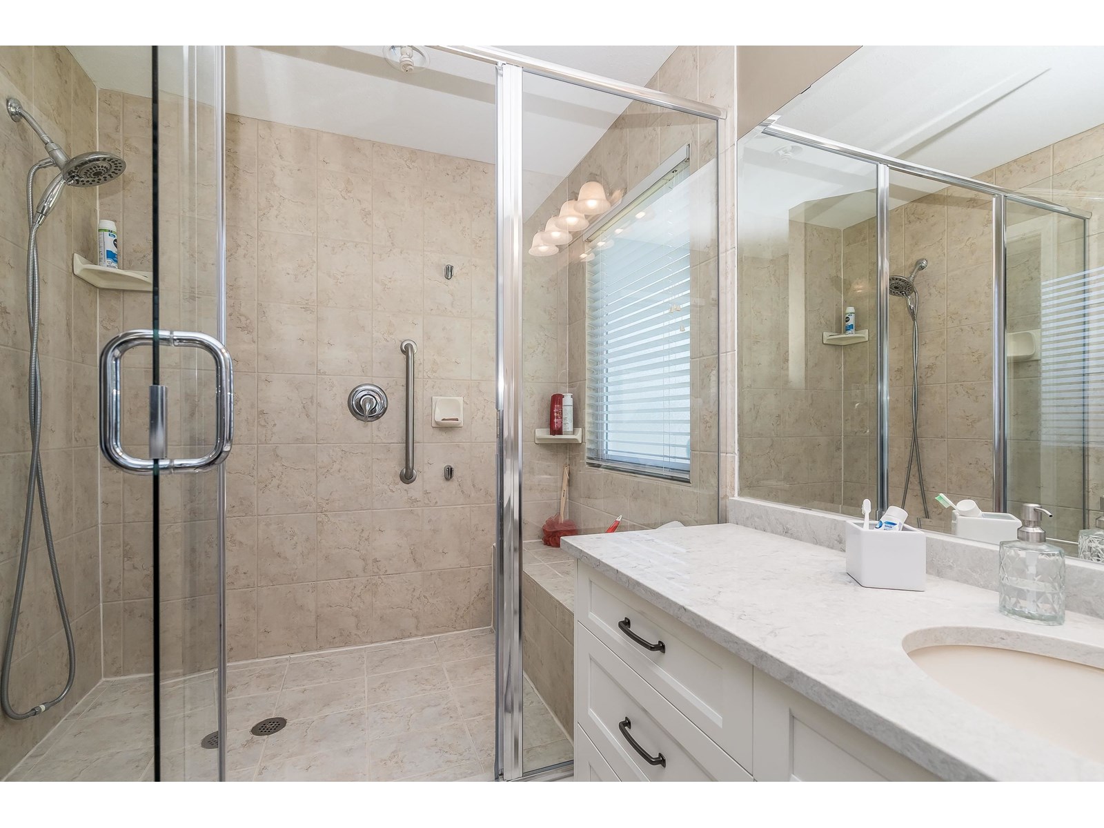 Photo 31 of 15475 Kilmore Court, Surrey BC