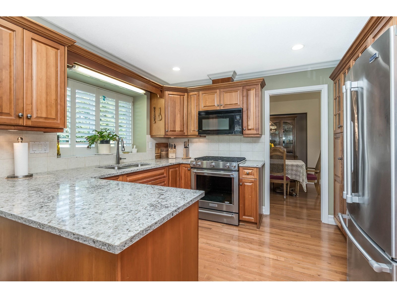 Photo 16 of 15475 Kilmore Court, Surrey BC