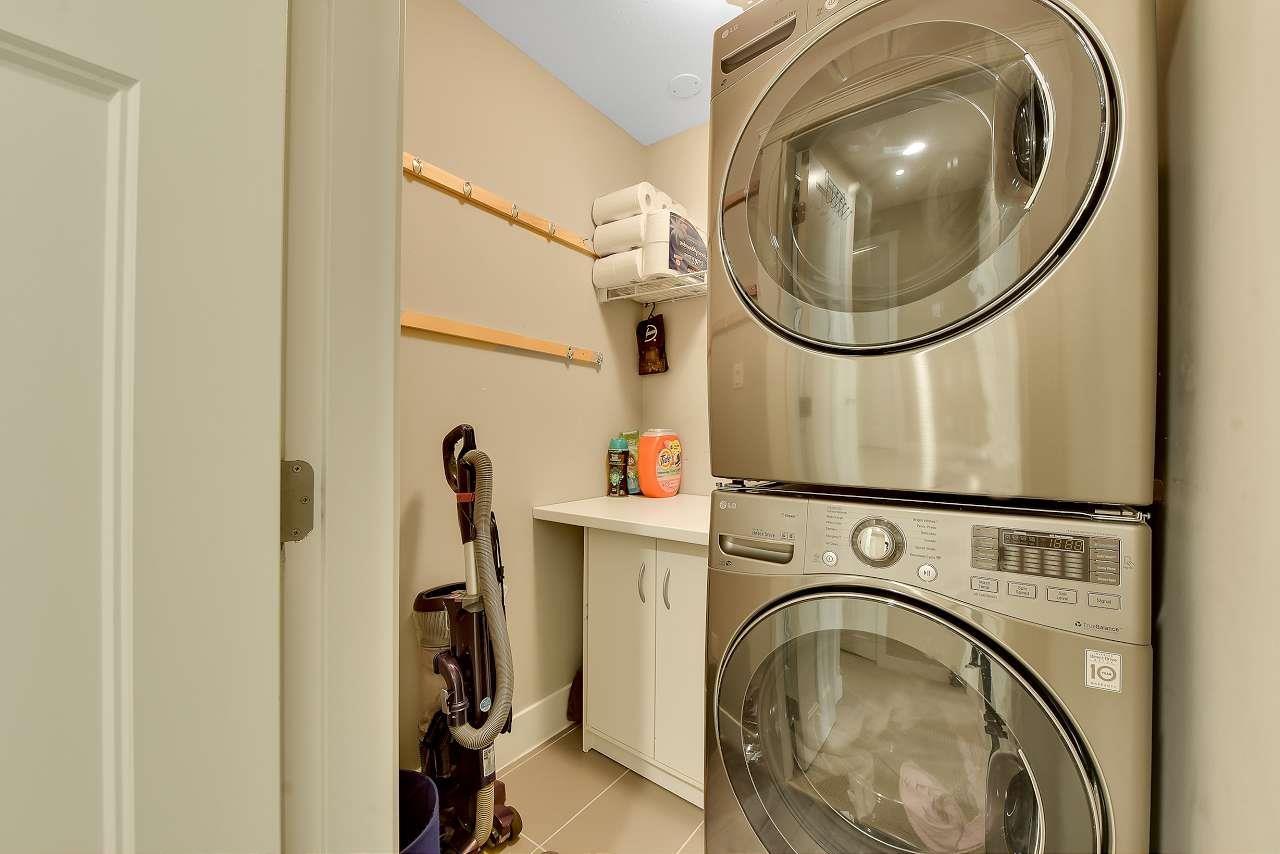 Photo 26 of 21136 80 A Avenue, Langley BC