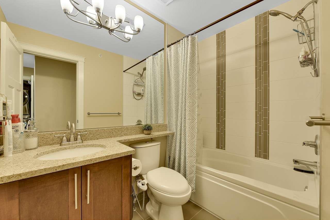 Photo 22 of 21136 80 A Avenue, Langley BC
