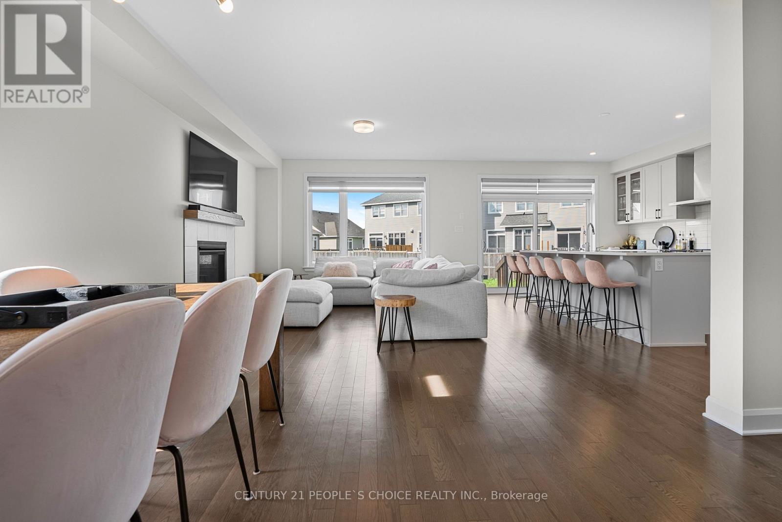 Photo 16 of 822 Sendero Way W, Ottawa ON