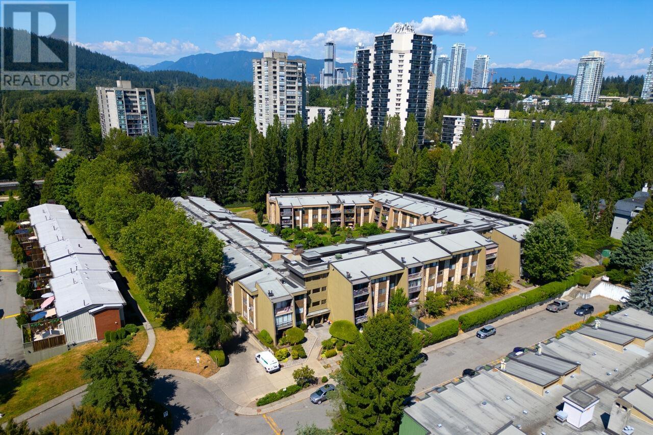 Photo 18 of 111 9101 Horne Street, Burnaby BC