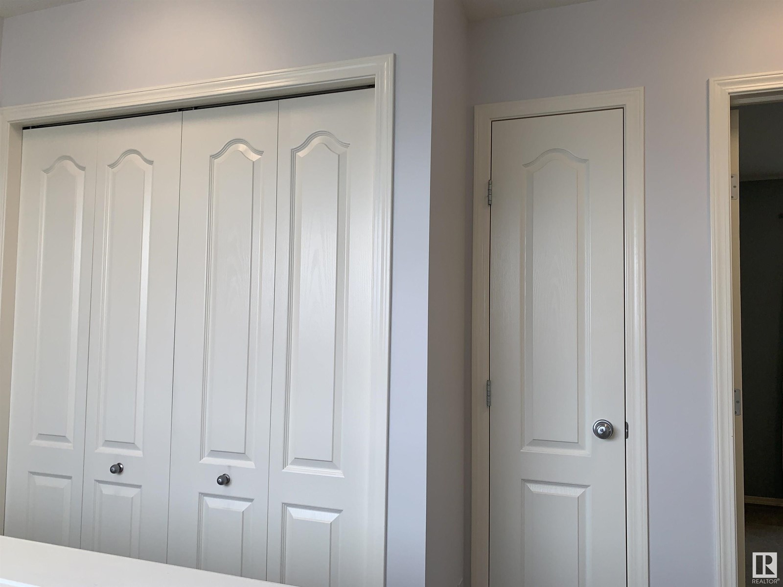Single Family House for Sale in  Arbour Meadows CL Calgary 