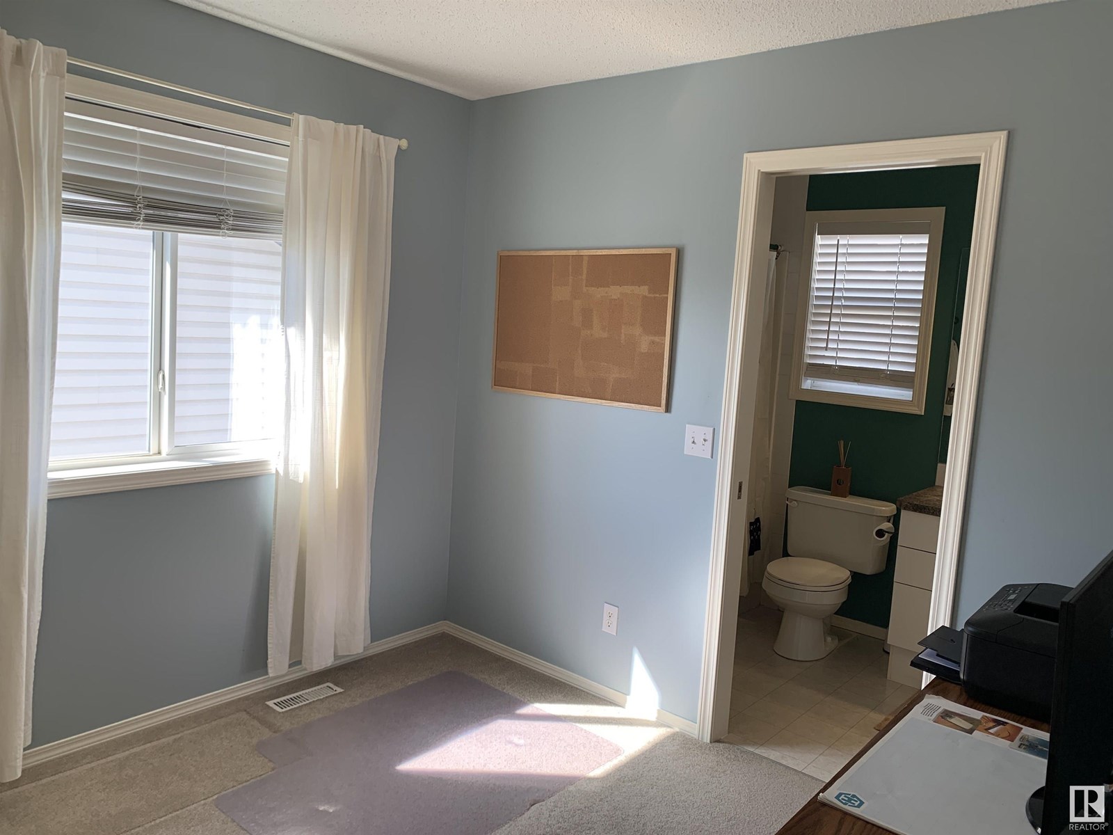 Single Family House for Sale in  Arbour Meadows CL Calgary 