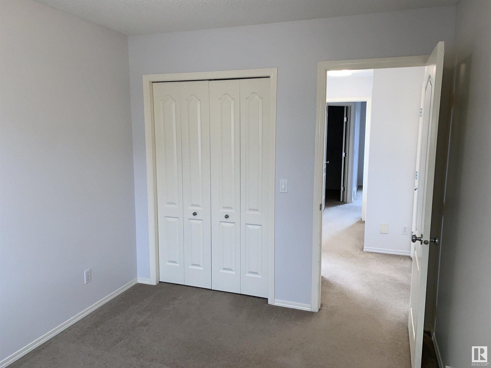 Single Family House for Sale in  Arbour Meadows CL Calgary 