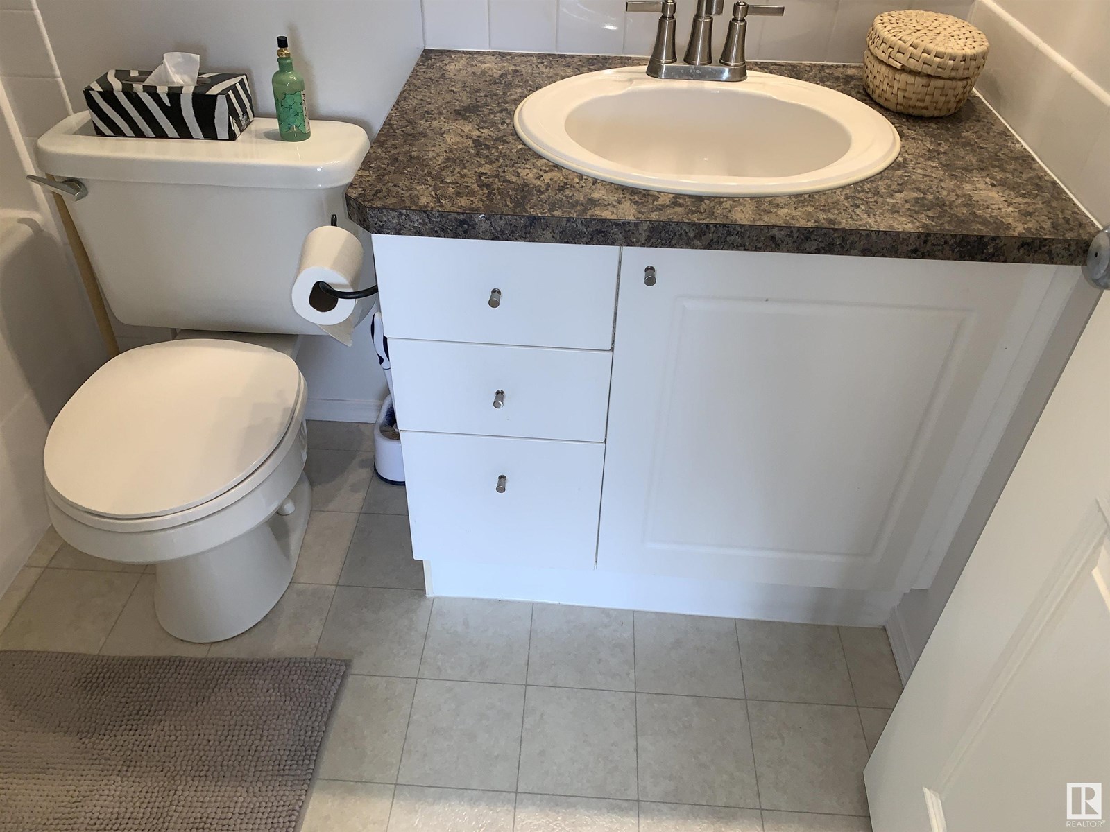 Single Family House for Sale in  Arbour Meadows CL Calgary 