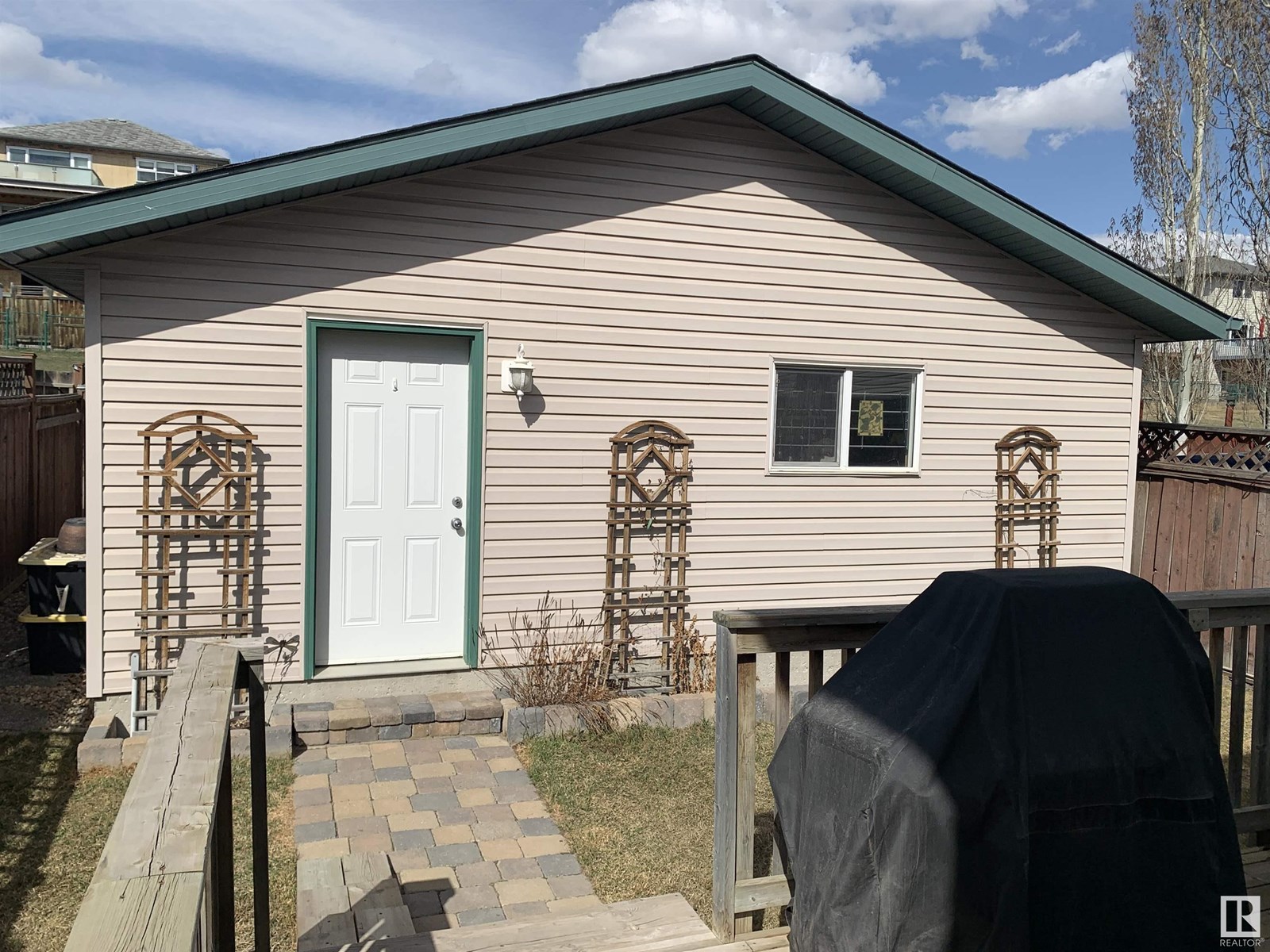 Single Family House for Sale in  Arbour Meadows CL Calgary 