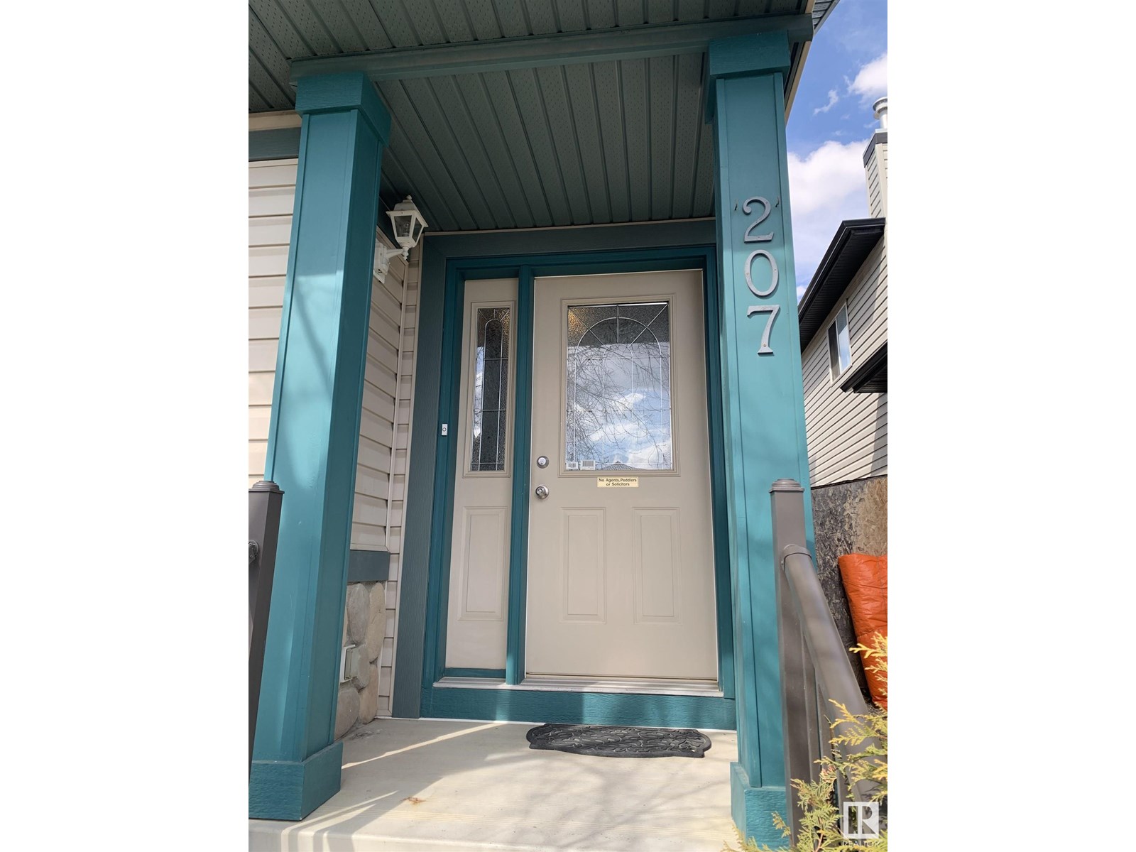 Single Family House for Sale in  Arbour Meadows CL Calgary 