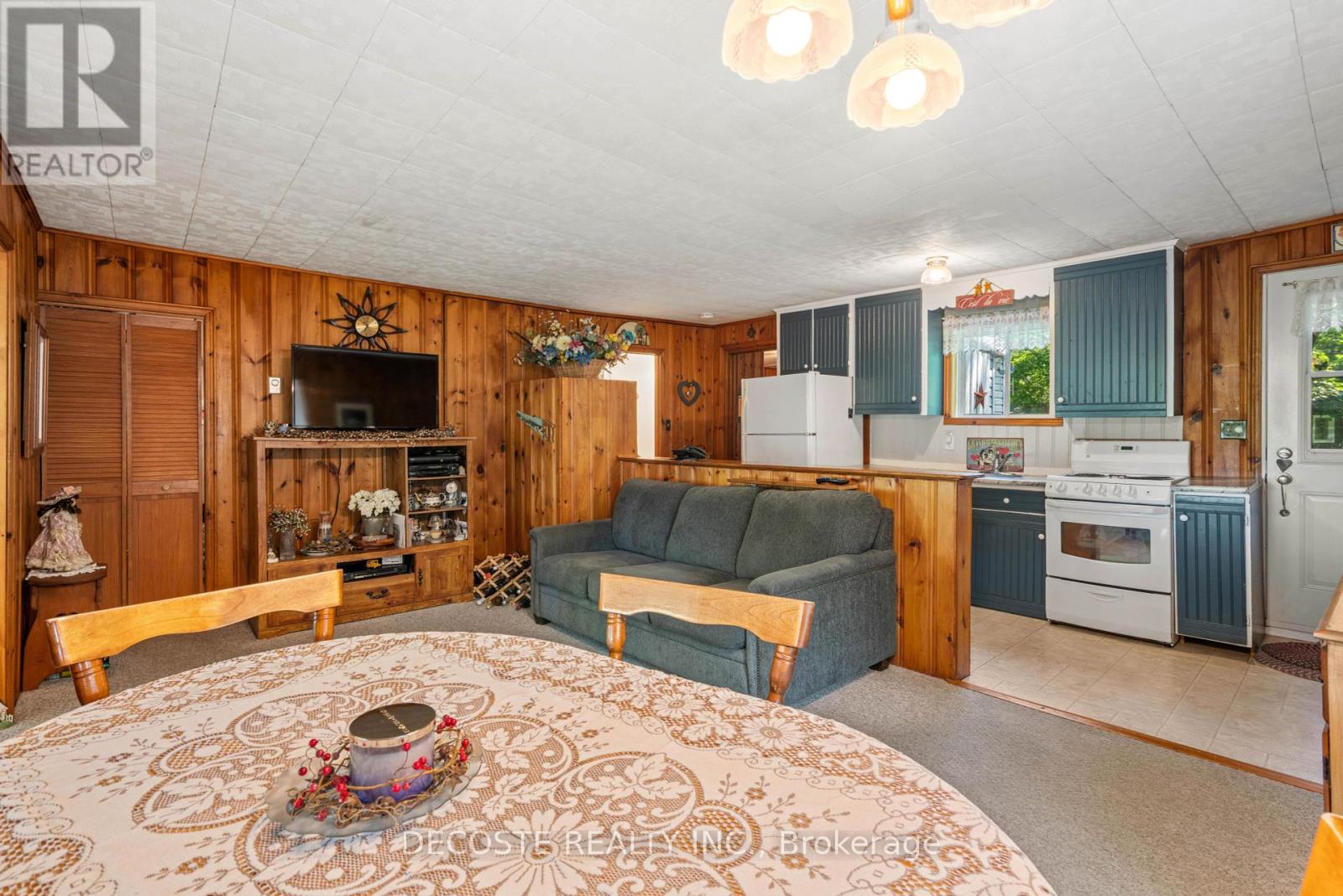 Photo 10 of 6257 67th Avenue, South Glengarry ON