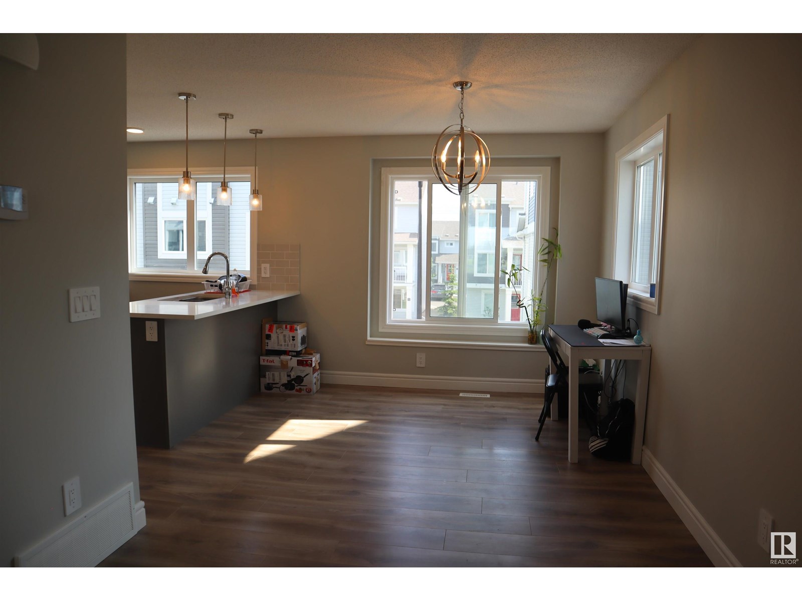 Photo 4 of 76 16335 84 St Nw, Edmonton AB