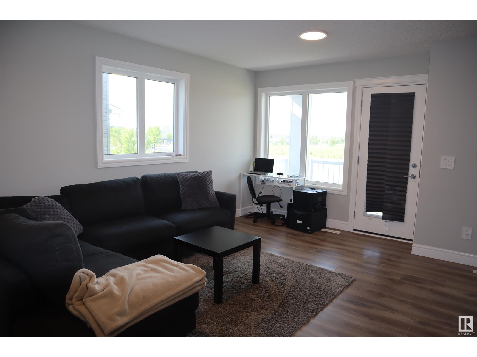 Photo 9 of 76 16335 84 St Nw, Edmonton AB