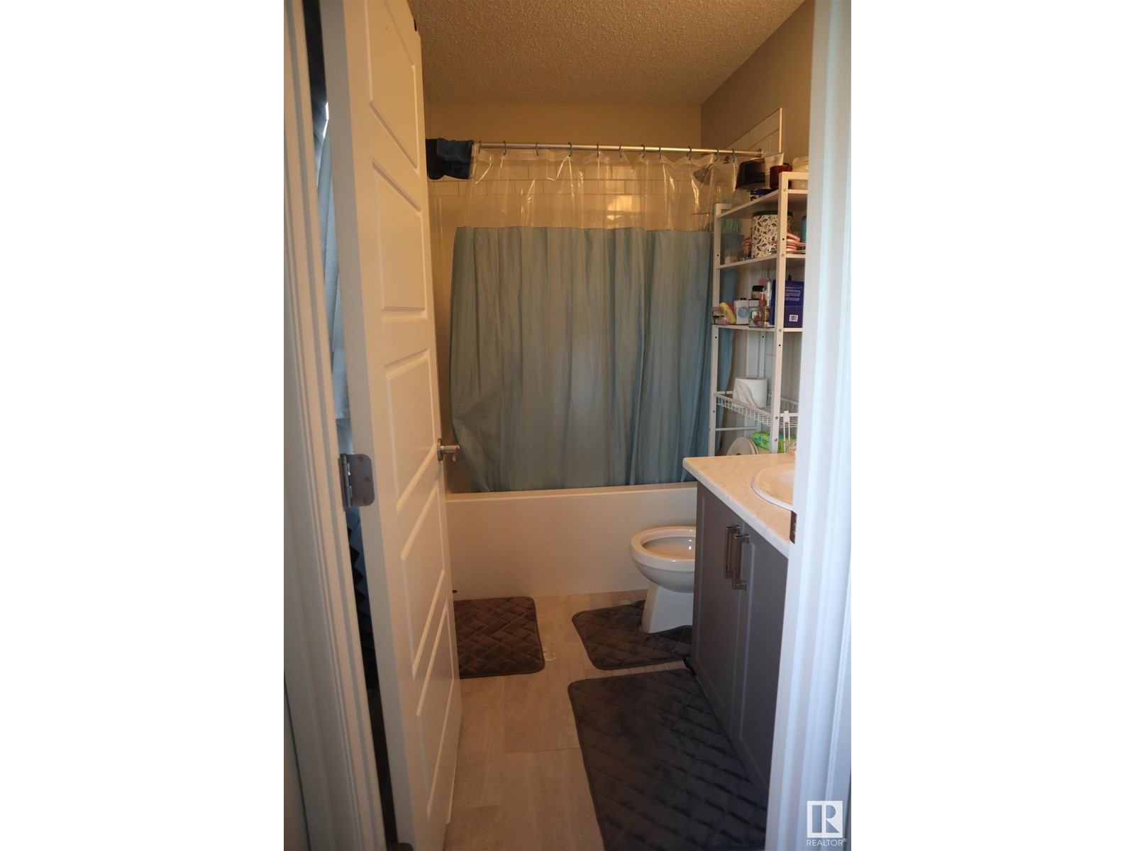 Photo 13 of 76 16335 84 St Nw, Edmonton AB