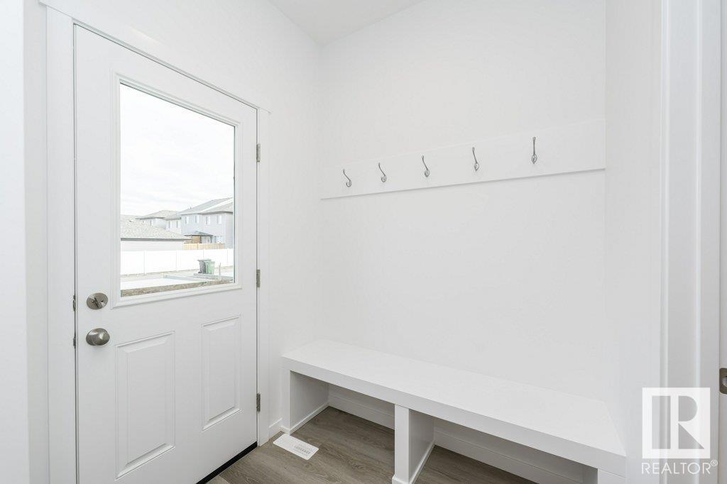 6411 63 ST, Beaumont