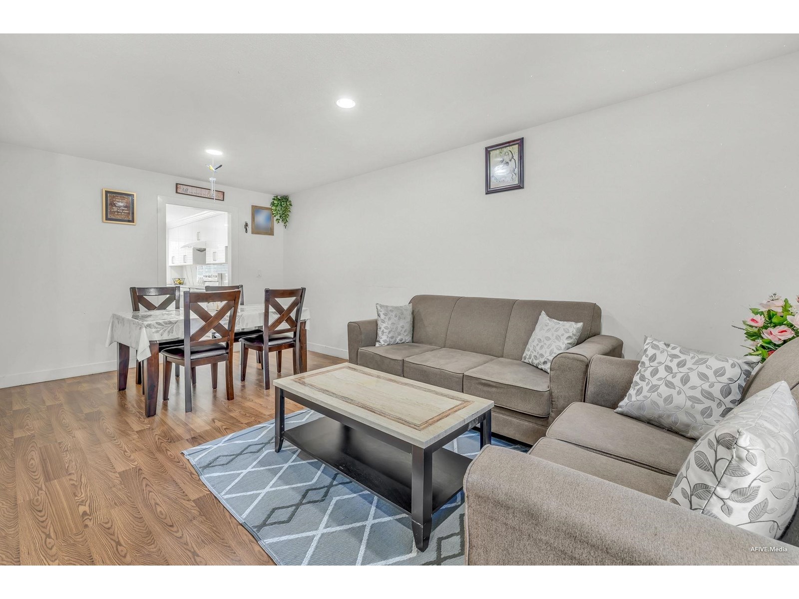 Photo 12 of 256 9452 Prince Charles Boulevard, Surrey BC